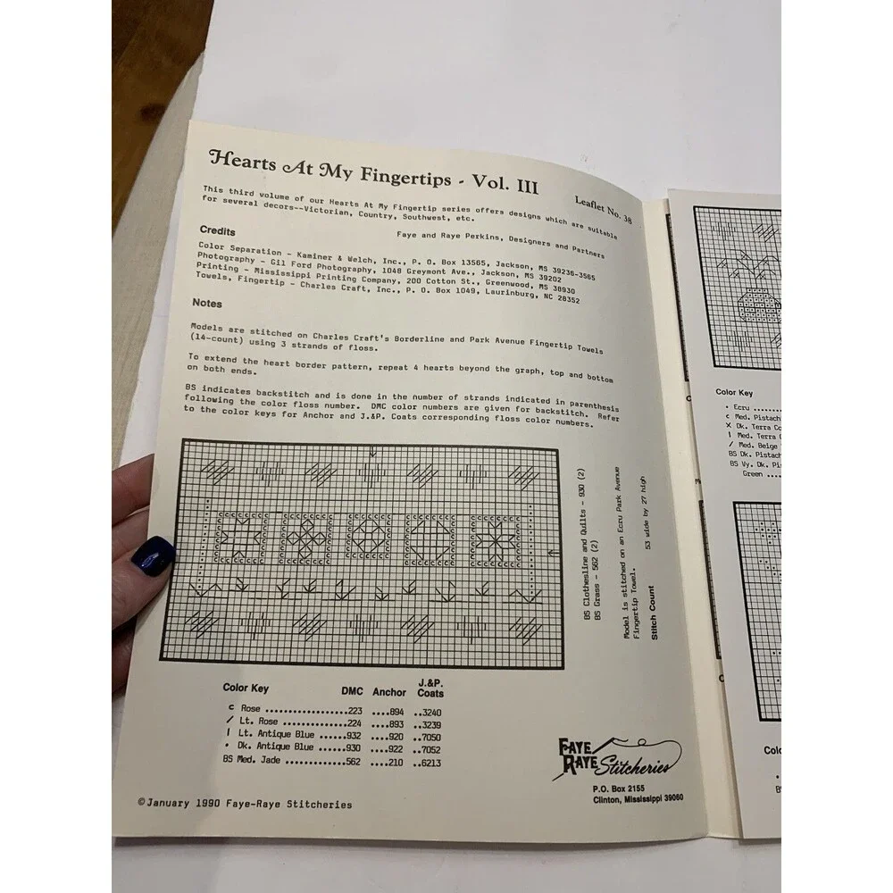 Hearts At My Fingertips Vol. III Leaflet 38 Counted Cross Stitch Patterns